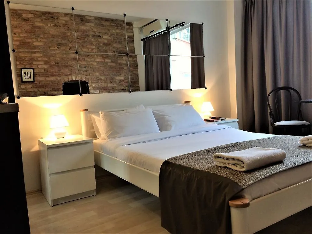 Cozy Flats Studio Apartment